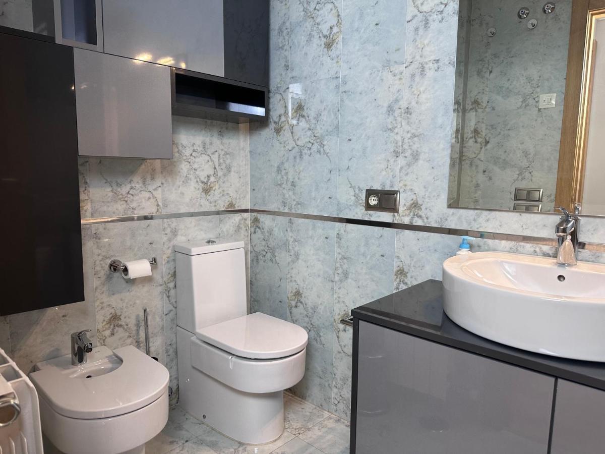 Apartamento Gran Via - Parking Gratis Salamanca Exterior foto